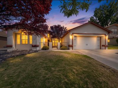 7105 Luz De La Luna Pl NW