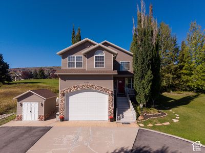 2565 S Country Club Dr