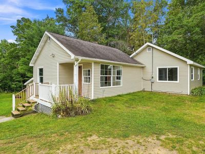 1893 W Maple Grove Rd