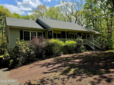 807 E Spur Ct