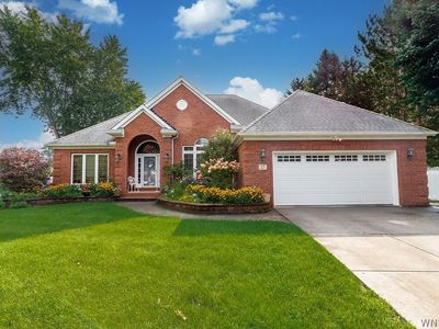27 Brookshire Ct