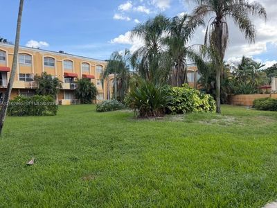 18111 NW 68th Ave APT F210