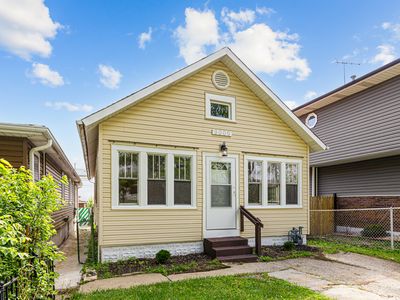 Property at 3005 Commercial Ave, South Chicago Heights, IL