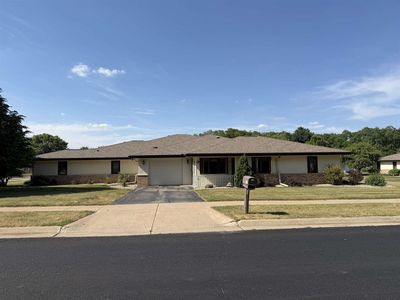 635 W Slifer Street #D