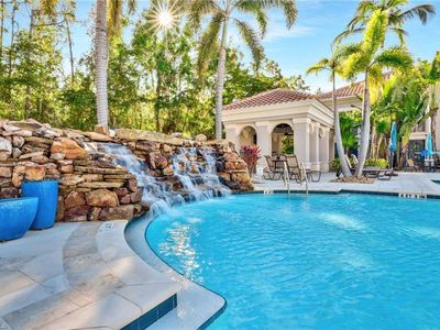 23501 Alamanda DR #204