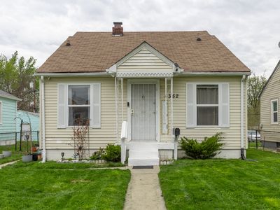 4352 Fletcher Ave
