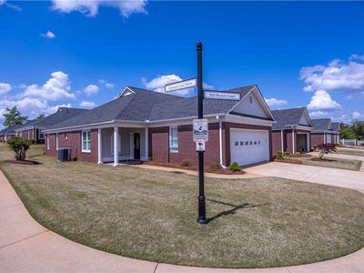 5011 Fall Branch Ct #A