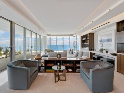 350 Ocean Dr #701N