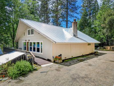 238 Cedar Dr