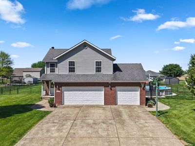 3436 McDaniel Dr