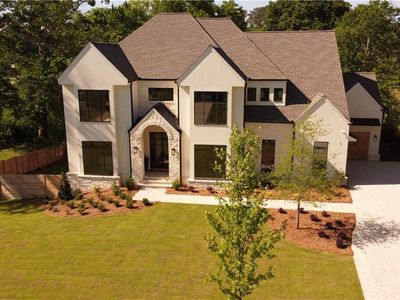 179 Meadow Dr