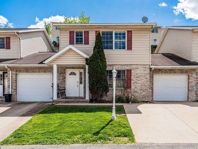266 Donna Ave