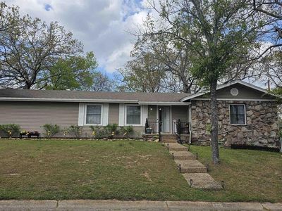 701 Emerald Gardens Dr