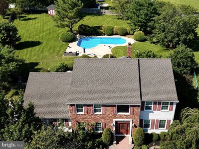 24 Jamie Dr