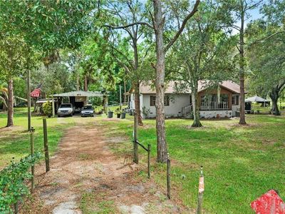 800 Woodland Blvd