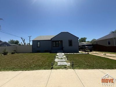 806 W 2nd St