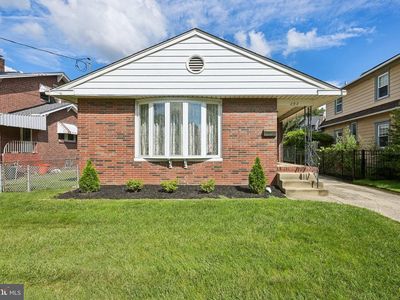 202 Stratford Ave