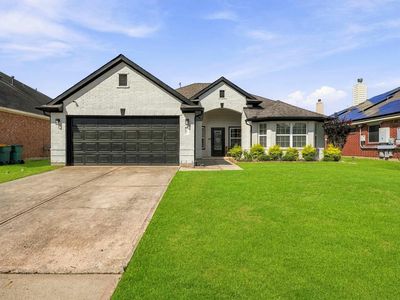 5202 Camarosa Dr