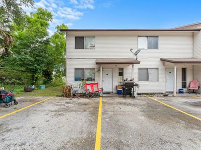 3511 Tree Ridge Ln NE