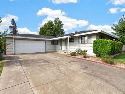 5124 Boyd Dr