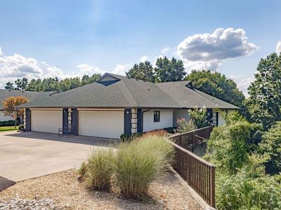 219 S Southport Lane #31