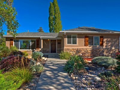3043 E Morningside Dr