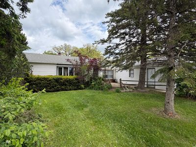 2671 E Lincoln Hwy