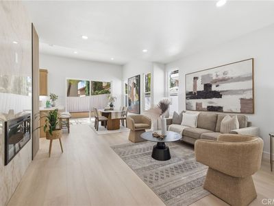 4 Via Jacinto