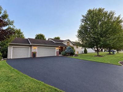 5803 RIPPLING CREEK DRIVE