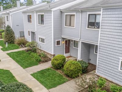 7 Joyce Court