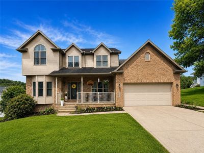 3324 Carriage Cir
