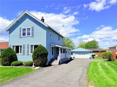 Property at 240 Hillside Ave, Orchard Park, NY