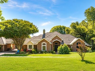 201 Coach House Cir