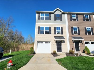 836 Sugarberry Ct