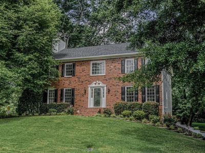 2451 Meadowglen Trl