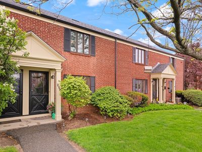 258 Lexington St Unit 258