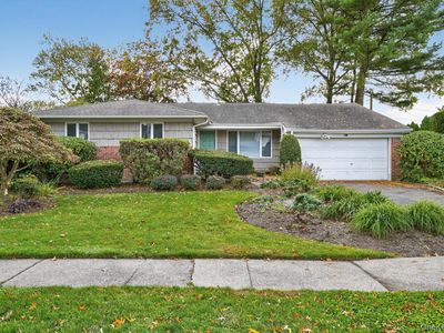 4 W Oak Hill Drive