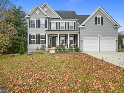 243 Grapevine Way