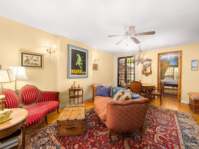 306 W 90th St APT 1