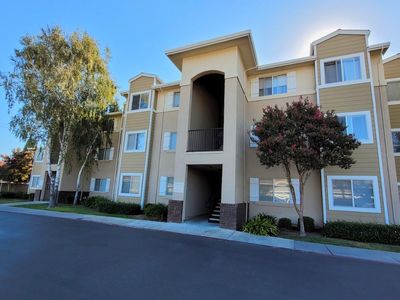 565 Peerless Way APT 210