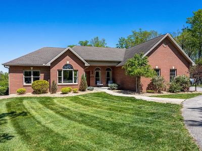 5120 Country Hills Dr