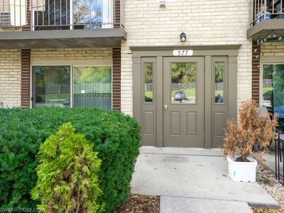 577 Fairway View Dr APT 1J