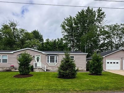 Property at 108 Onondaga Ave, Canastota, NY