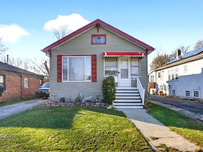 1922 S 18th Ave