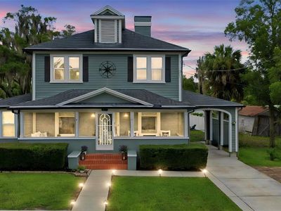 47 Davis Ave