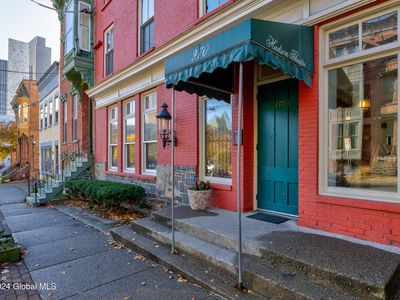 270 Hudson Avenue UNIT 3F