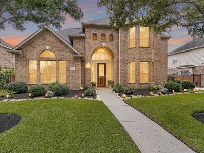 9911 Rollinson Park Dr