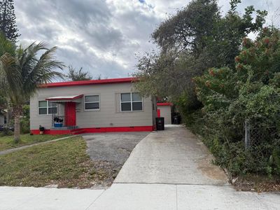 926 33rd Street