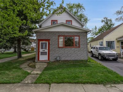 115 Fuller Ave