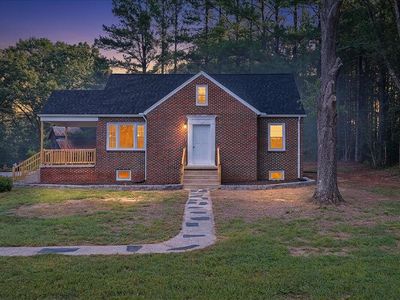 2080 Chatham Rd